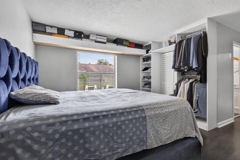 Tiny photo for 5639 Ithaca Circle E, Lake Worth, FL 33463 (MLS # B26051377)