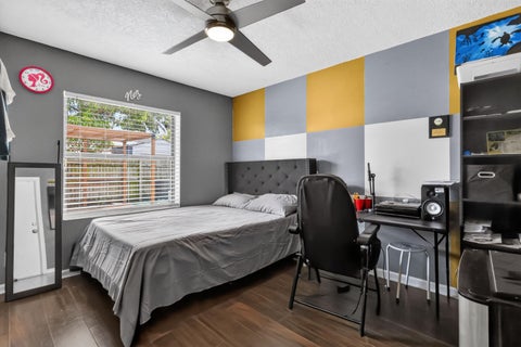 Tiny photo for 5639 Ithaca Circle E, Lake Worth, FL 33463 (MLS # B26051377)