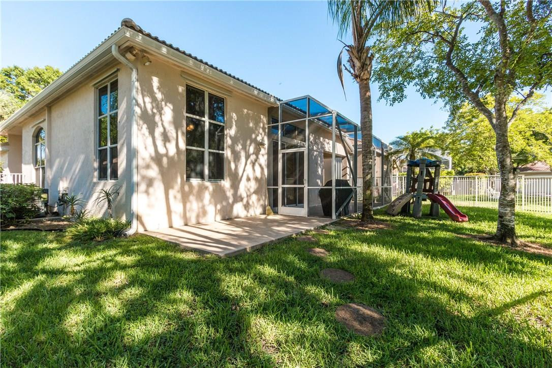 CYPRESS CAY - Residential