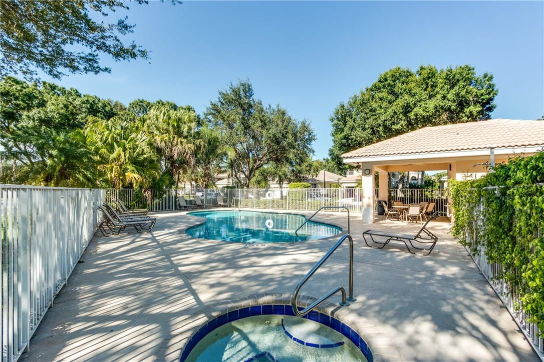 CYPRESS CAY - Residential