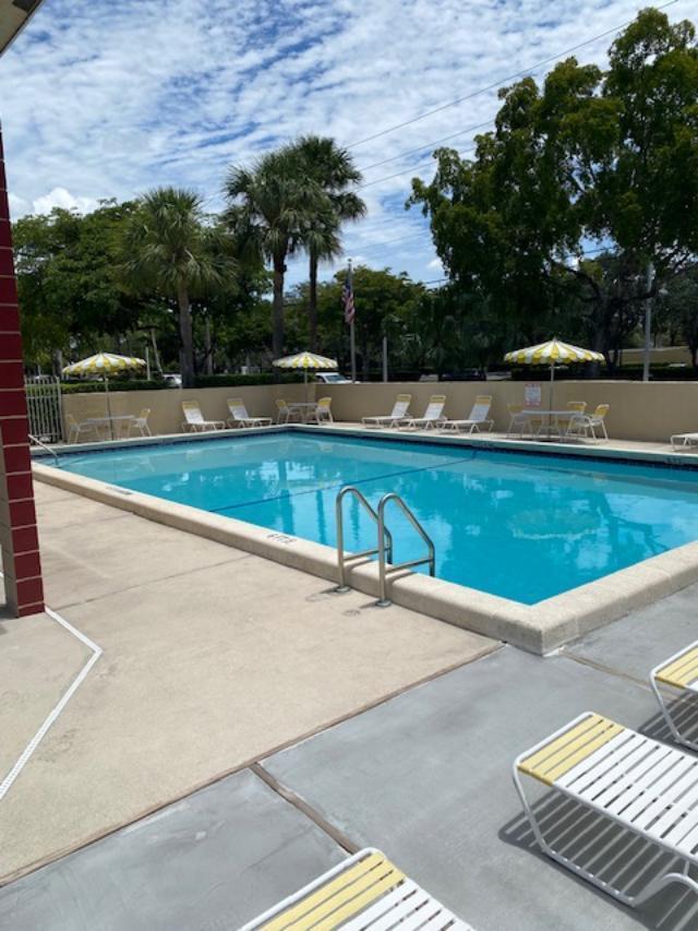 Holiday Village of Coral - Residential Lease
