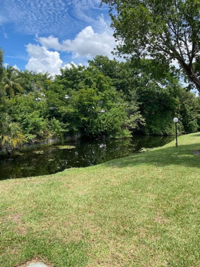 Holiday Village of Coral - Residential Lease
