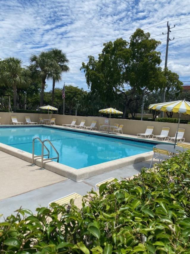 Holiday Village of Coral - Residential Lease