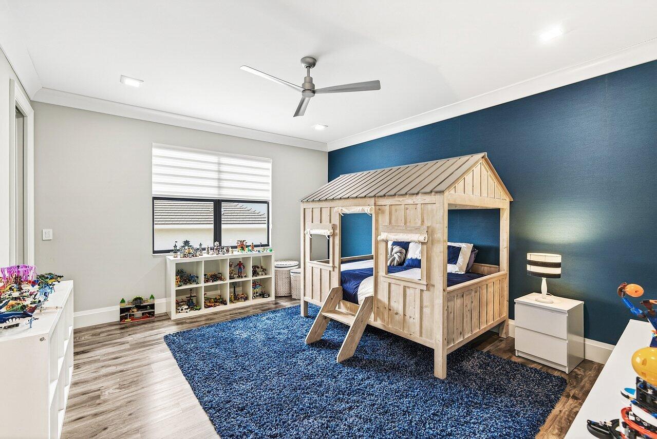 SEVEN BRIDGES - Residential