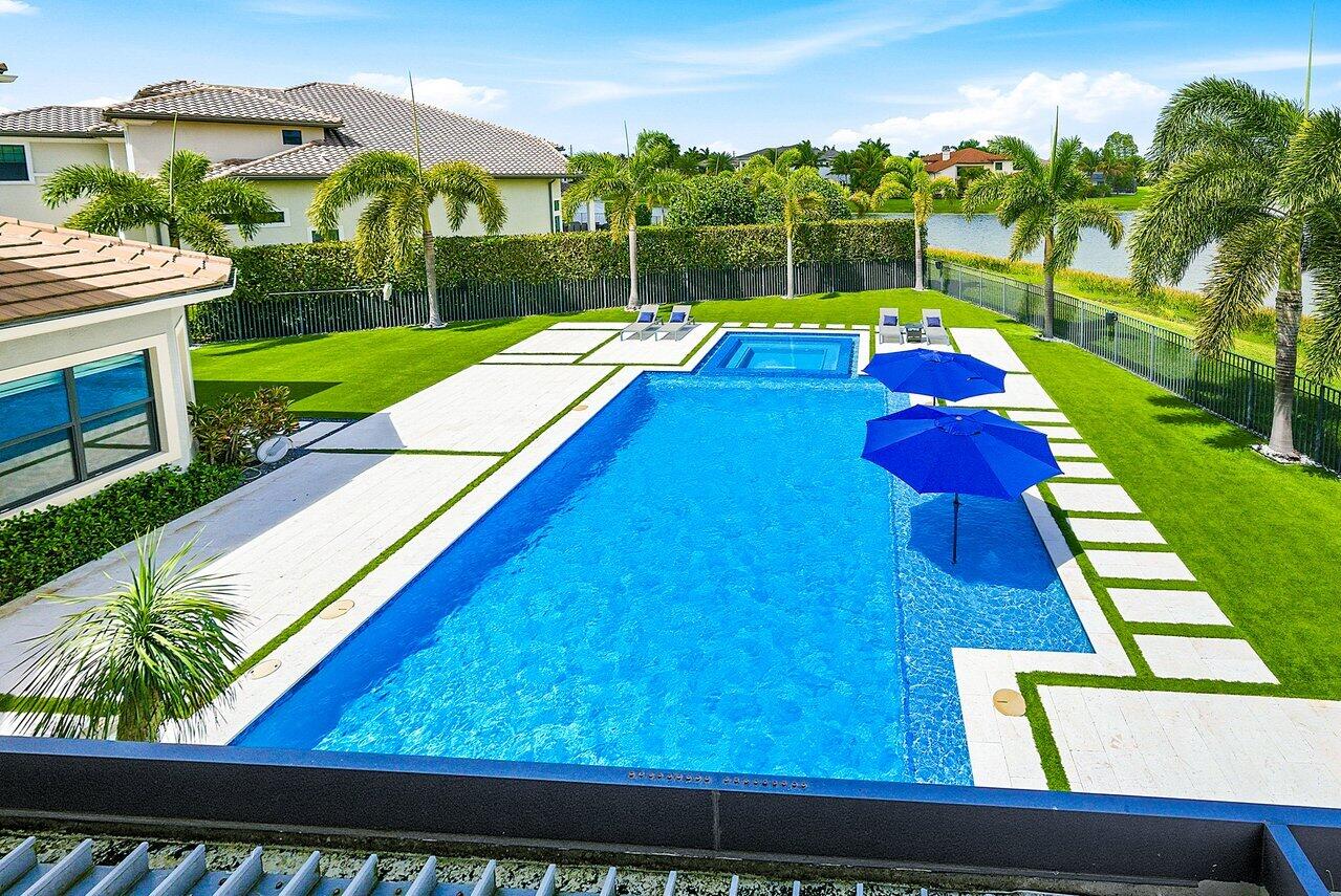 SEVEN BRIDGES - Residential