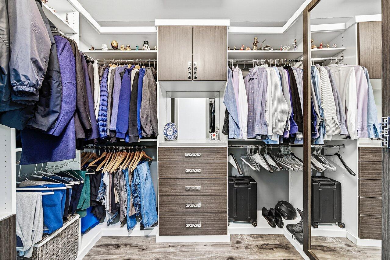 SEVEN BRIDGES - Residential