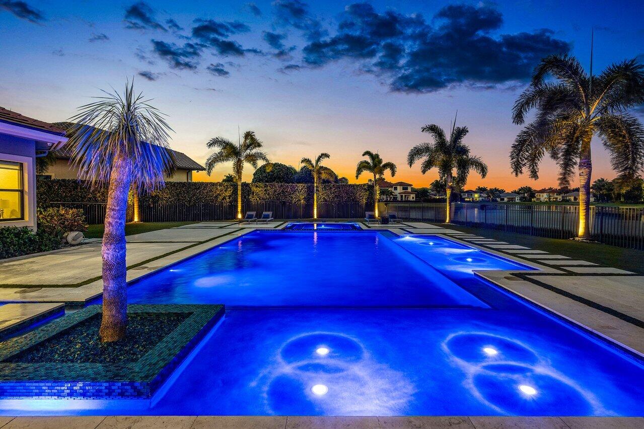 SEVEN BRIDGES - Residential