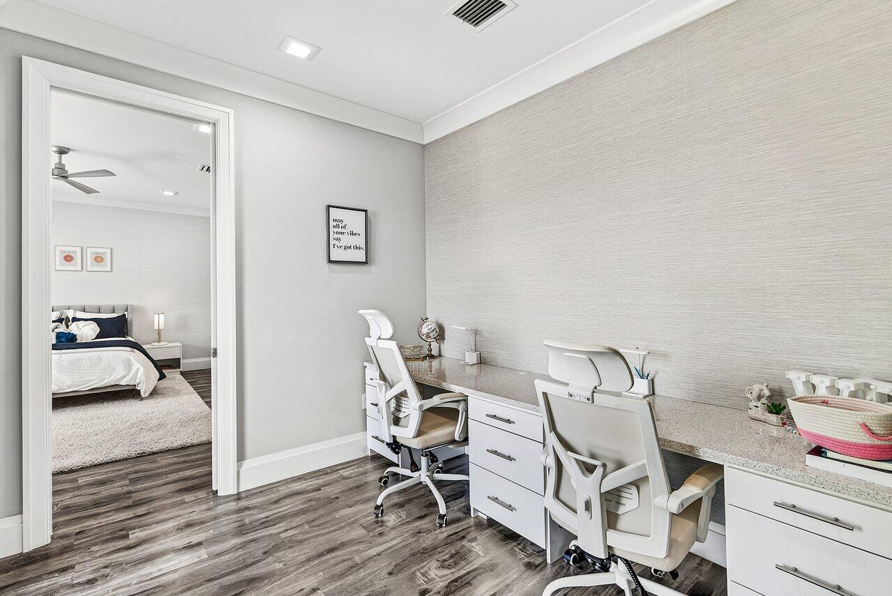 SEVEN BRIDGES - Residential