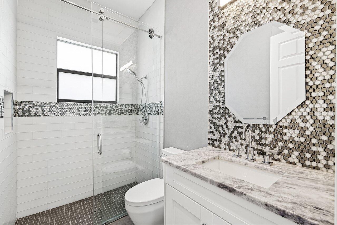 SEVEN BRIDGES - Residential