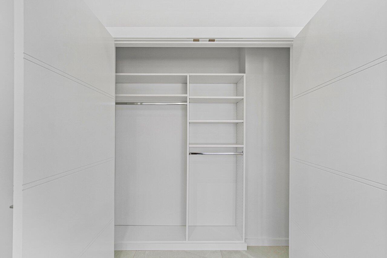 BRAEMAR ISLE - Residential