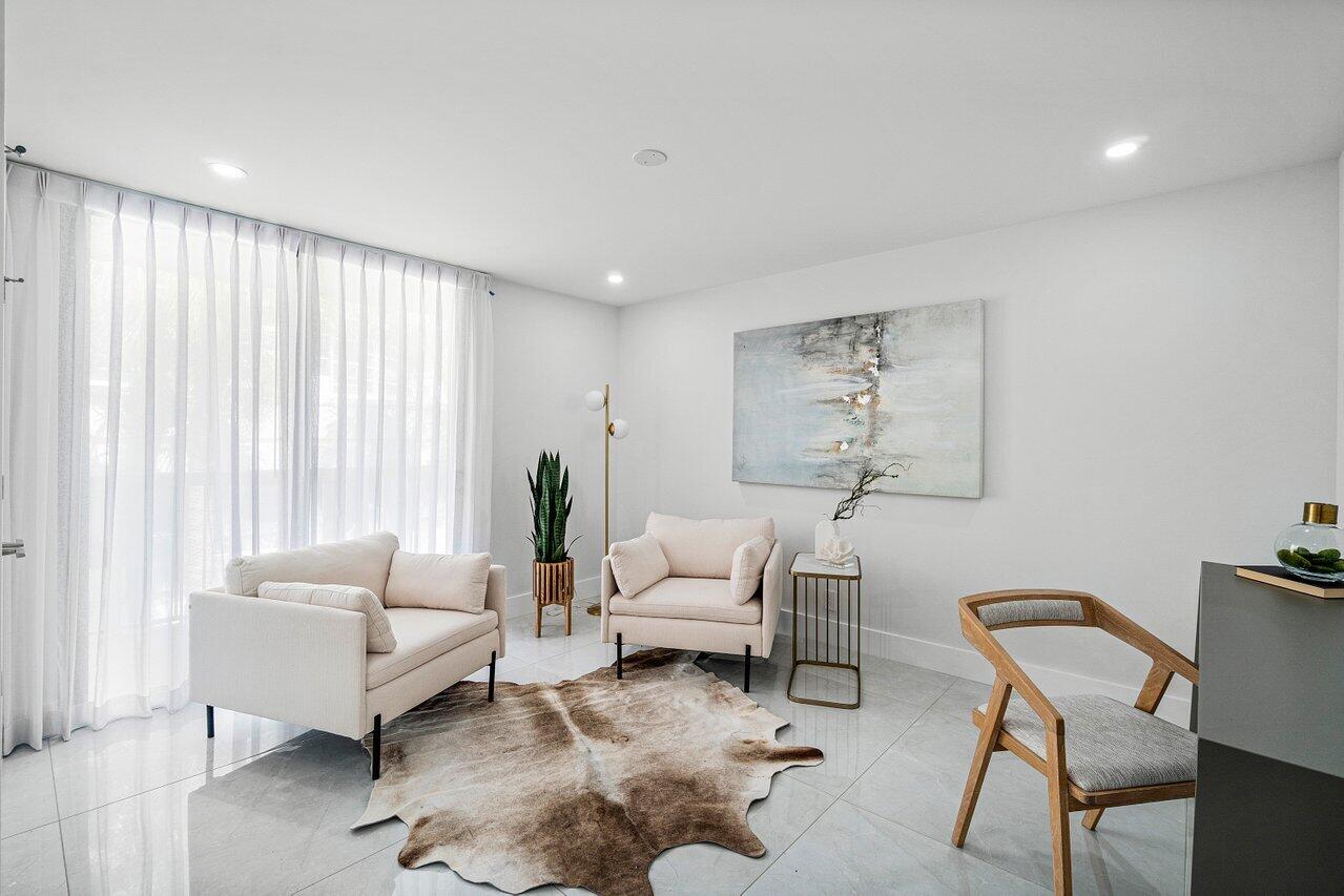 BRAEMAR ISLE - Residential