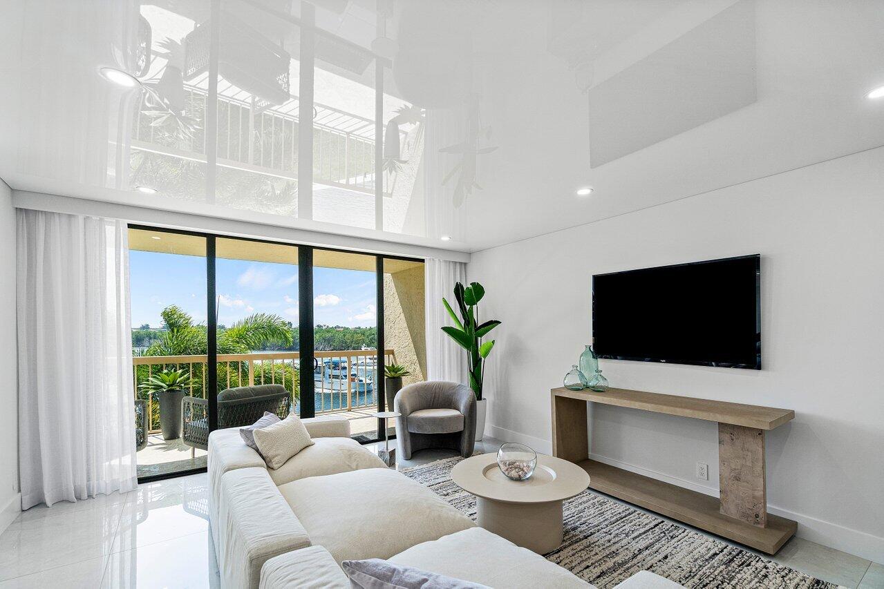 BRAEMAR ISLE - Residential