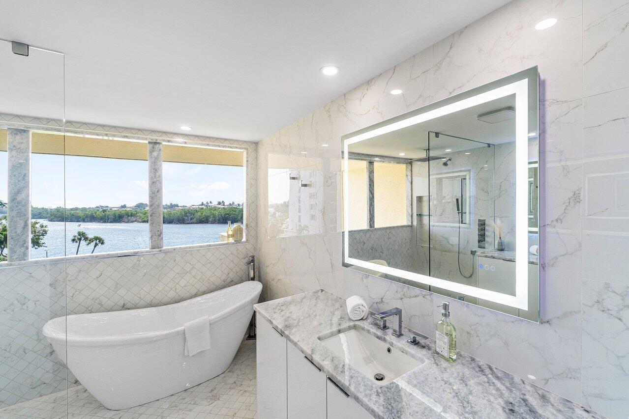 BRAEMAR ISLE - Residential