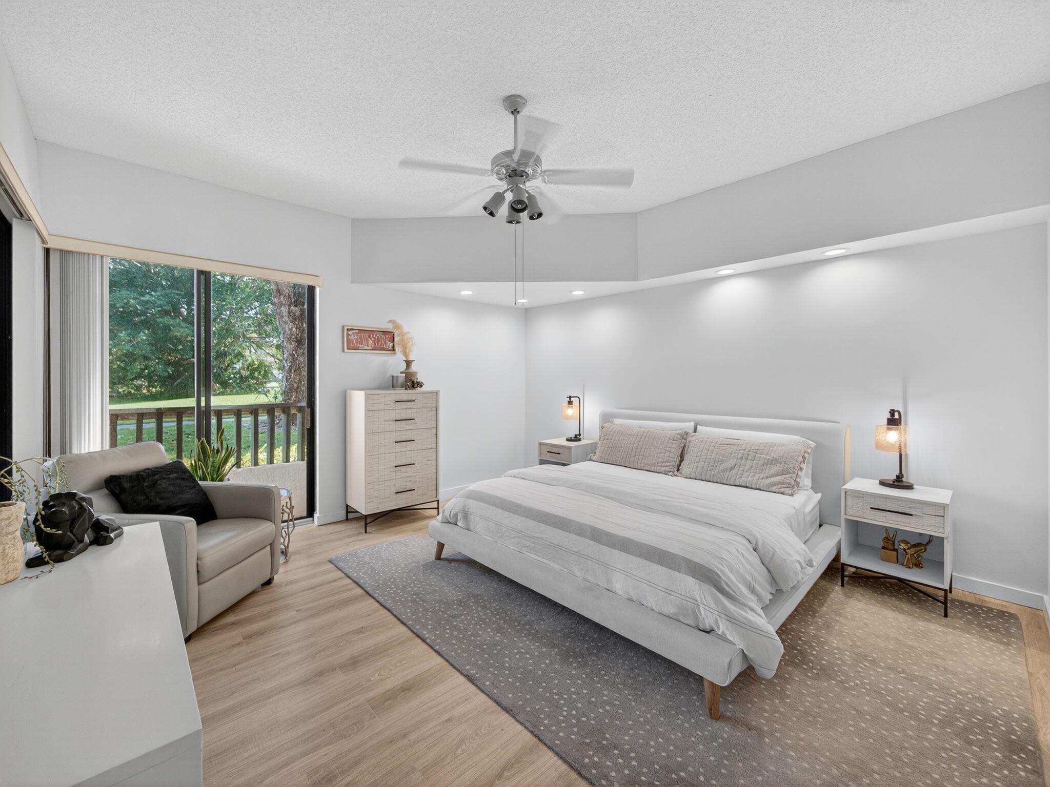 LA PAZ AT BOCA POINTE - Residential