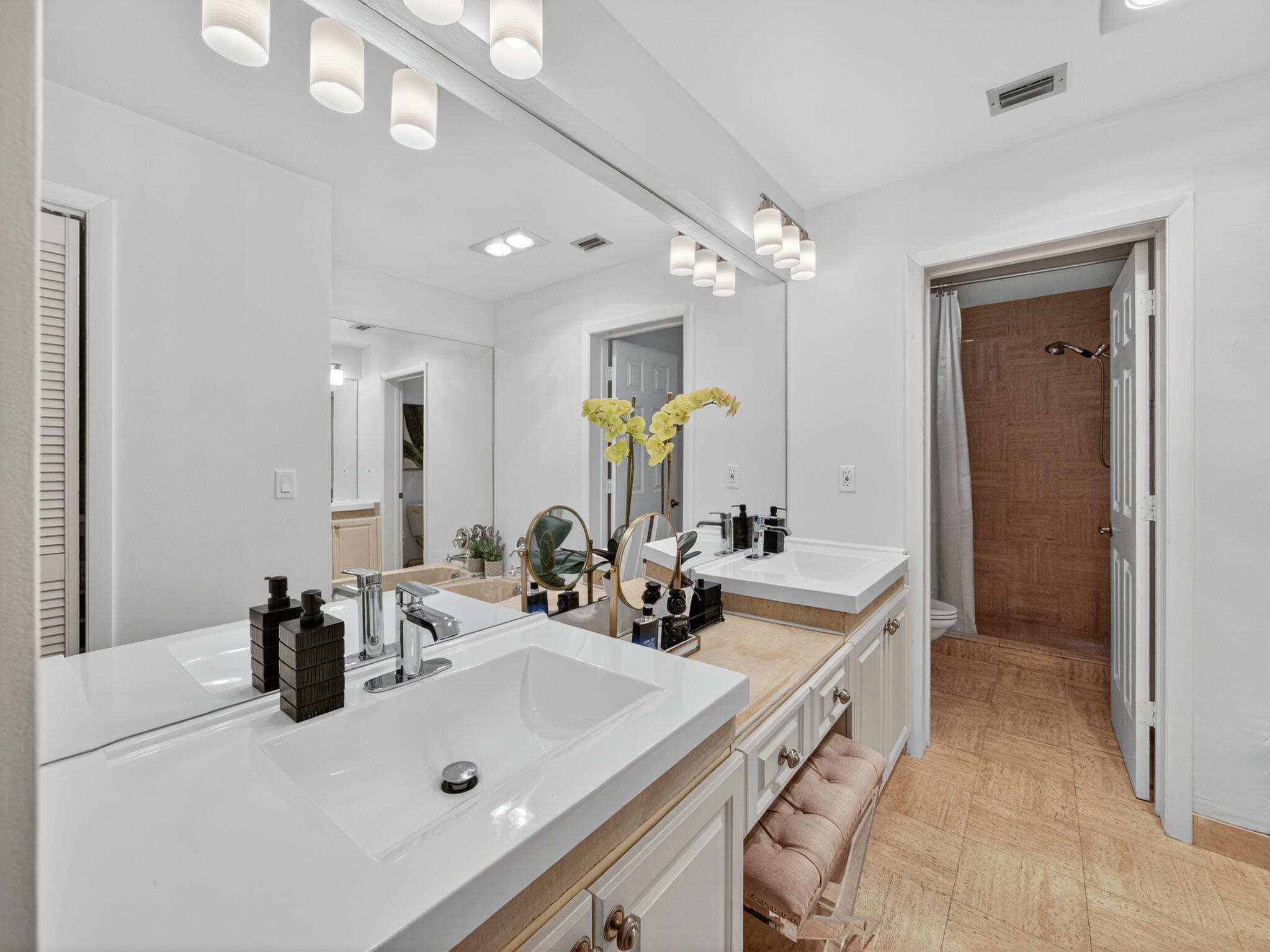 LA PAZ AT BOCA POINTE - Residential