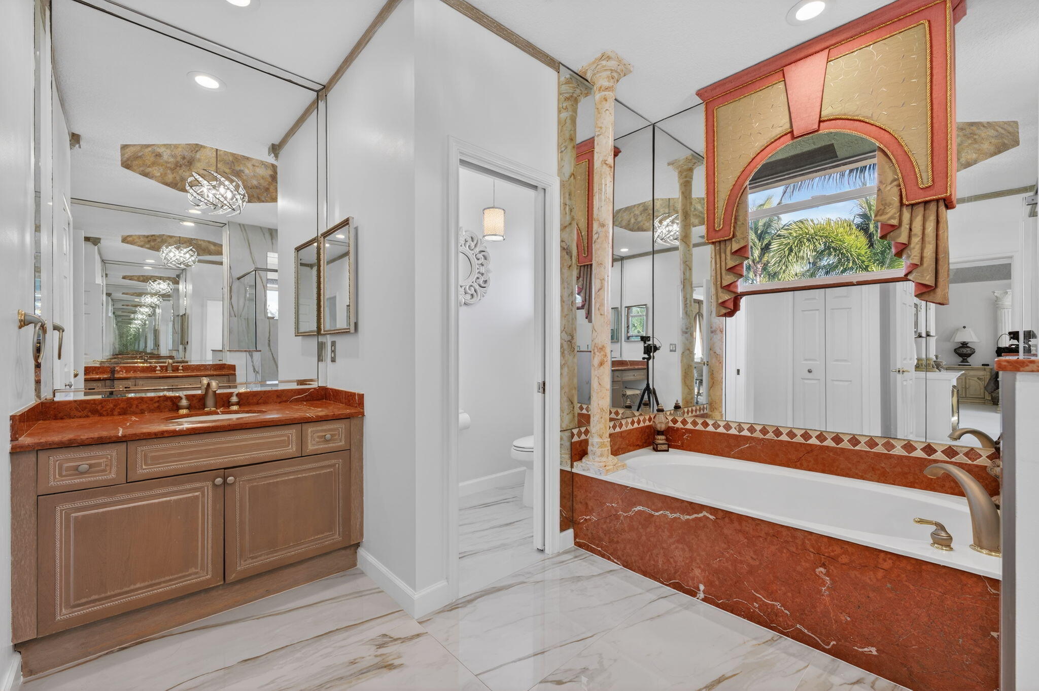 WYNDHAM LAKES WEST - Residential