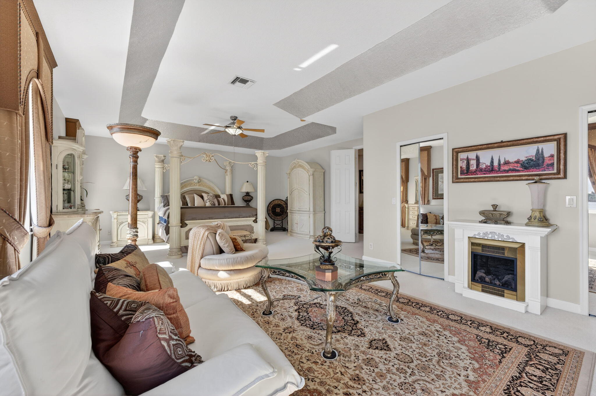 WYNDHAM LAKES WEST - Residential