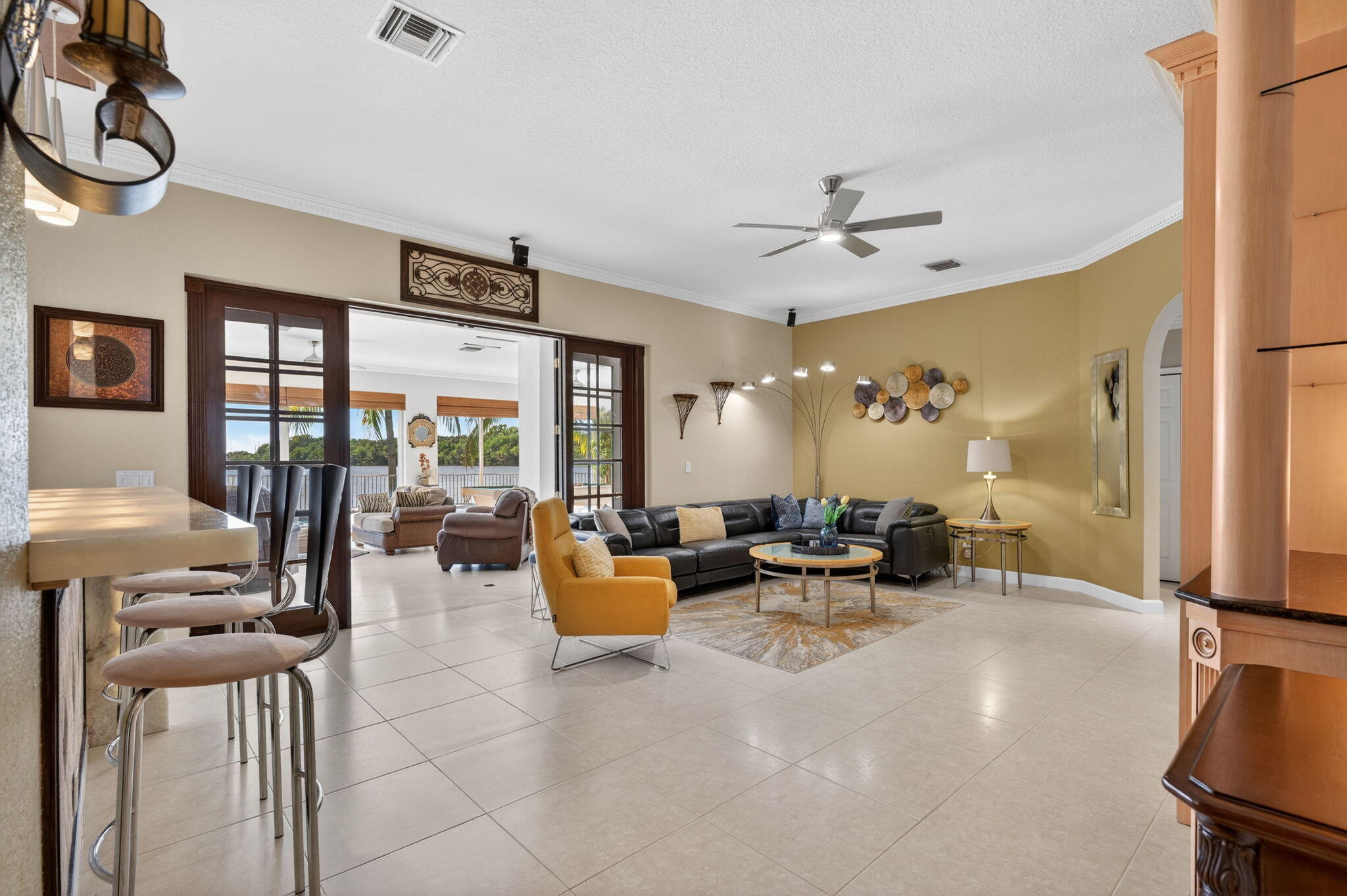 WYNDHAM LAKES WEST - Residential