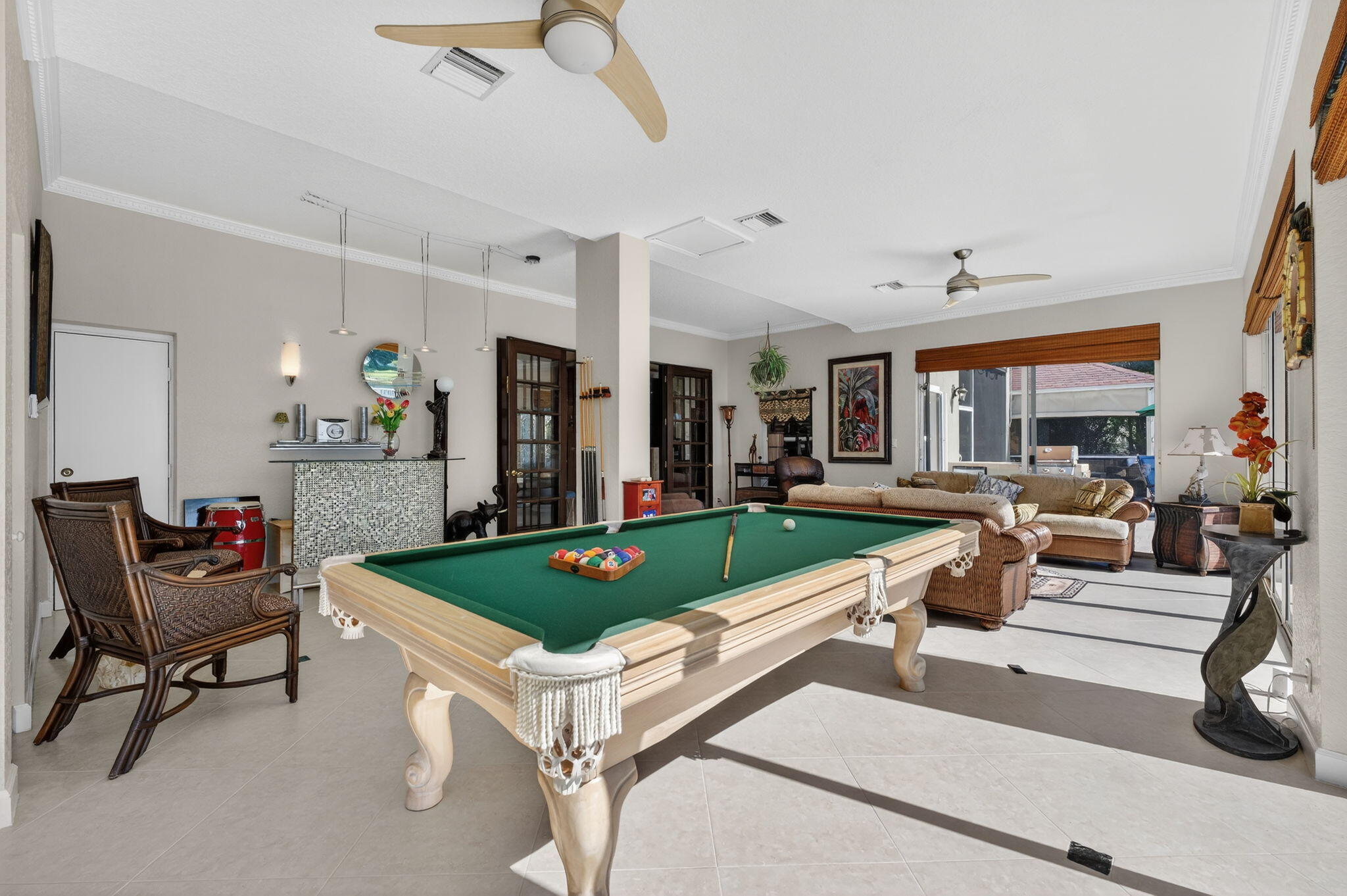 WYNDHAM LAKES WEST - Residential