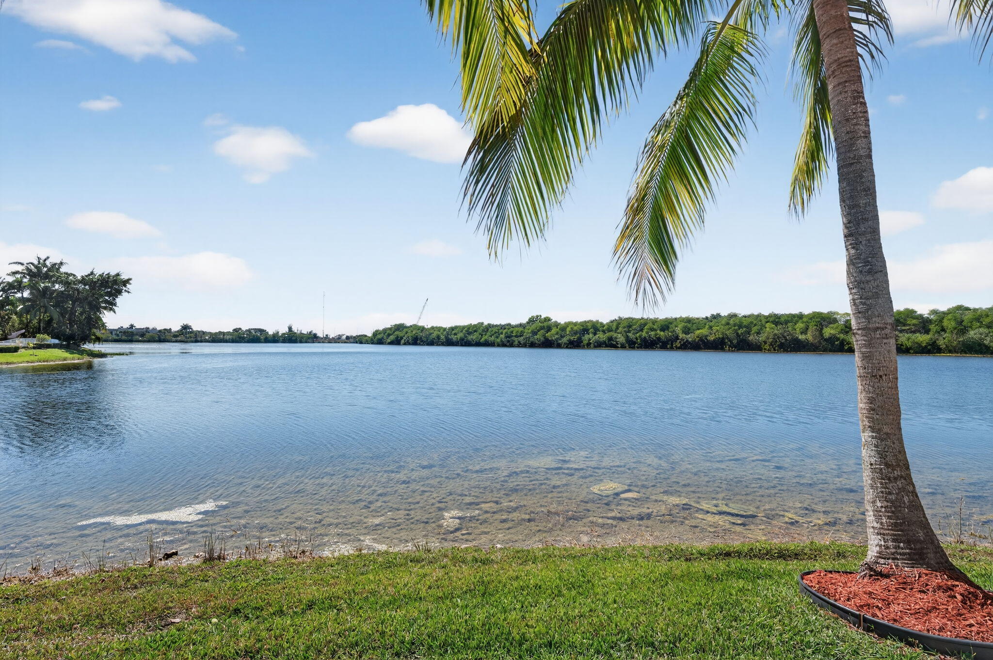 WYNDHAM LAKES WEST - Residential