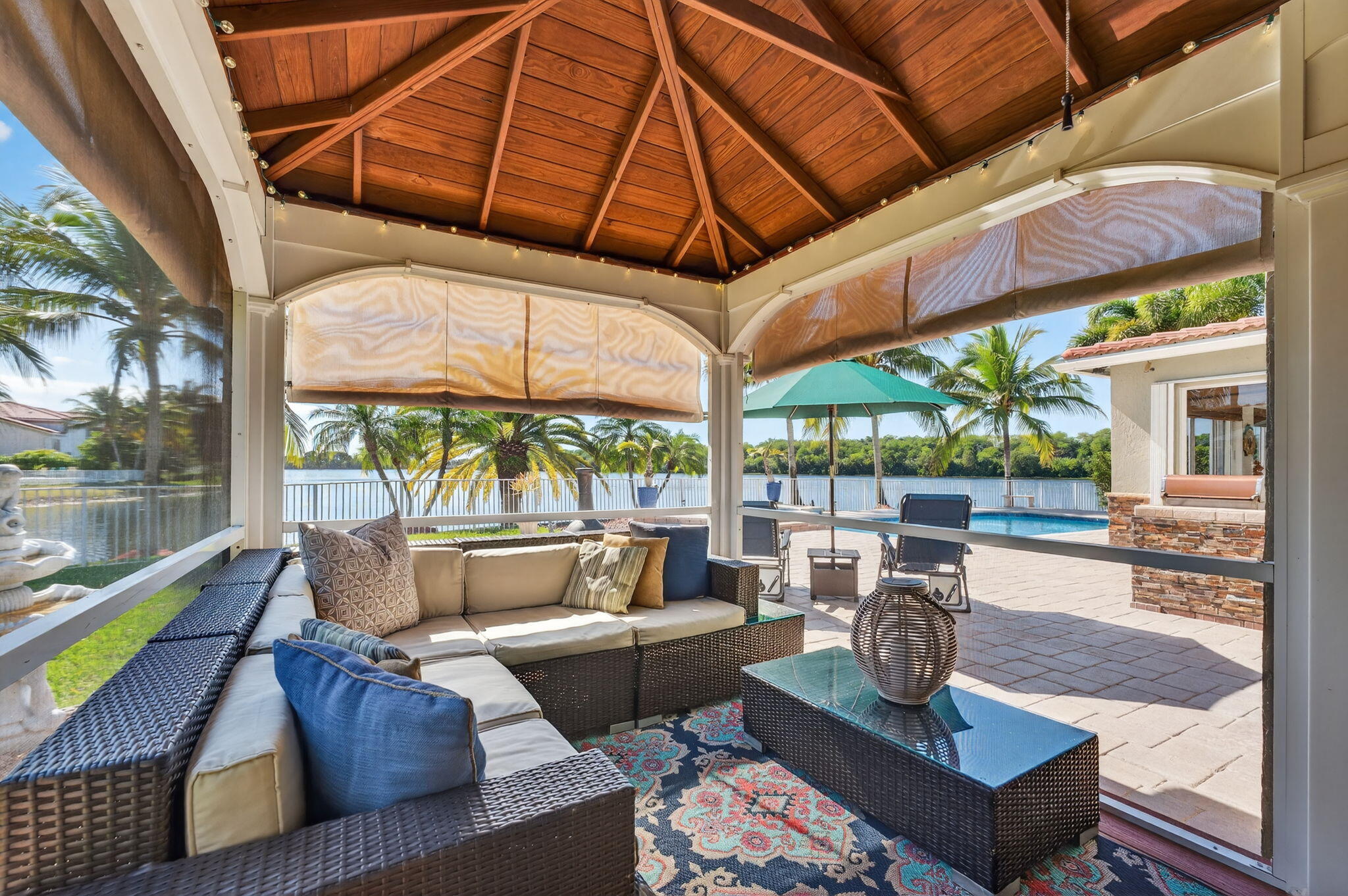 WYNDHAM LAKES WEST - Residential