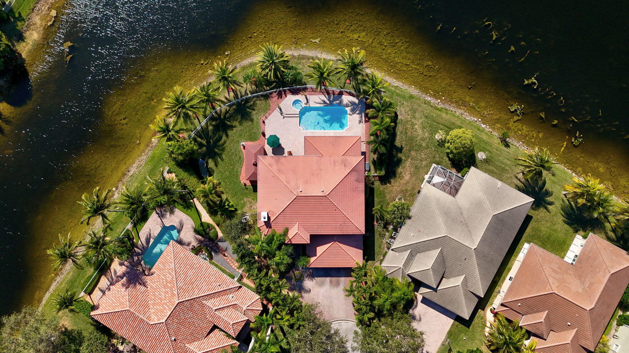 WYNDHAM LAKES WEST - Residential