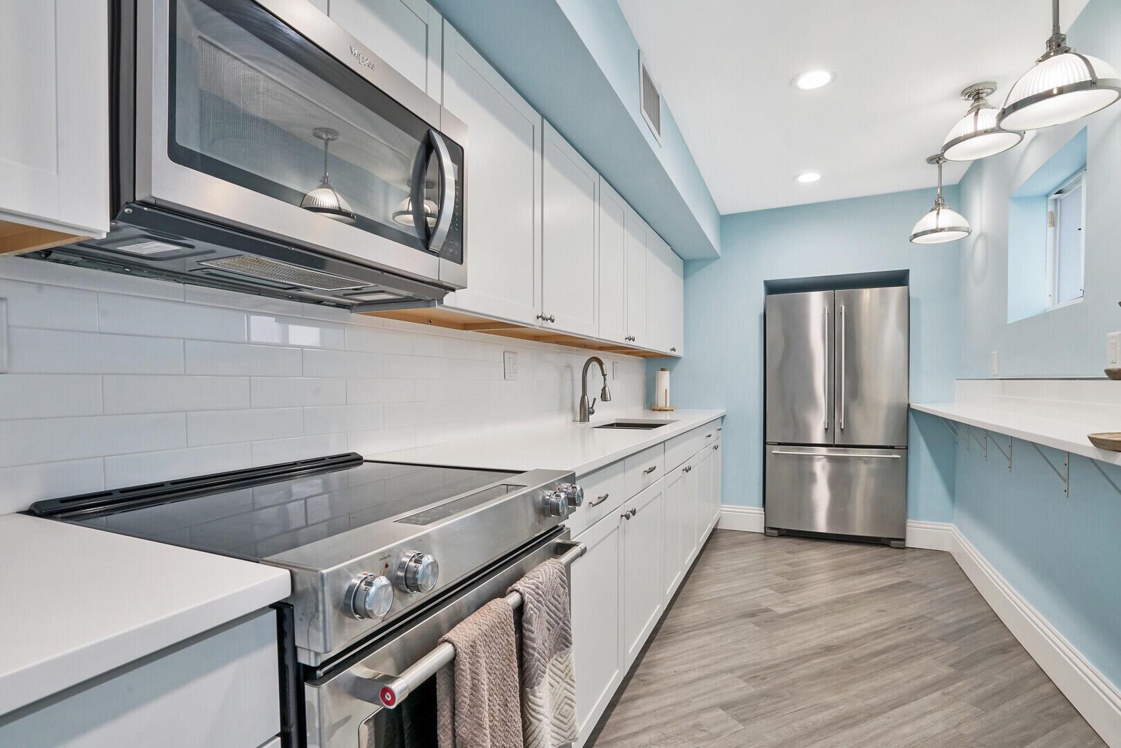 President Palm Beach Cond - Residential Lease