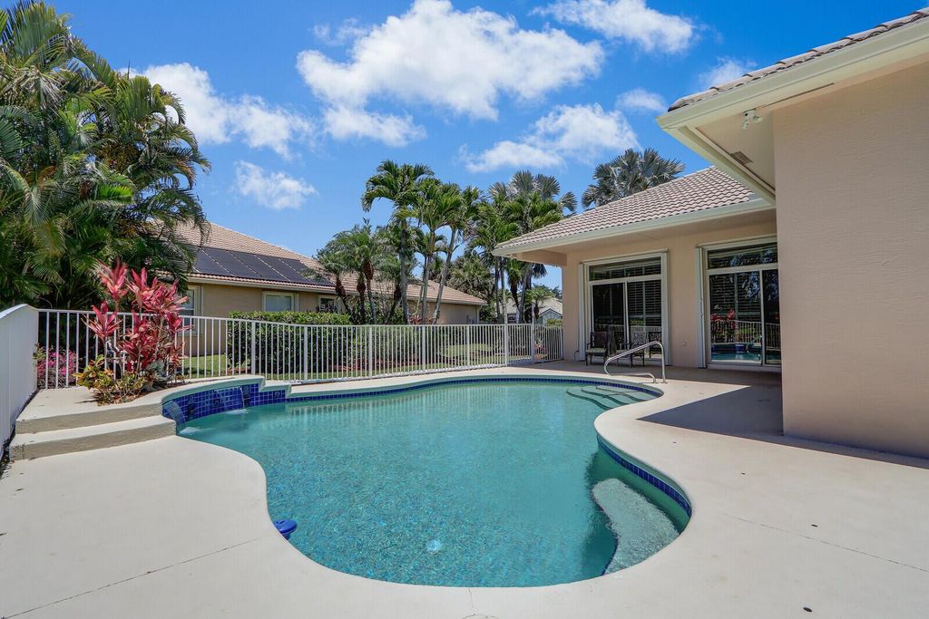 Photo of 822 SW Blue Stem Way, Stuart, FL 34997 (MLS # R10990464)