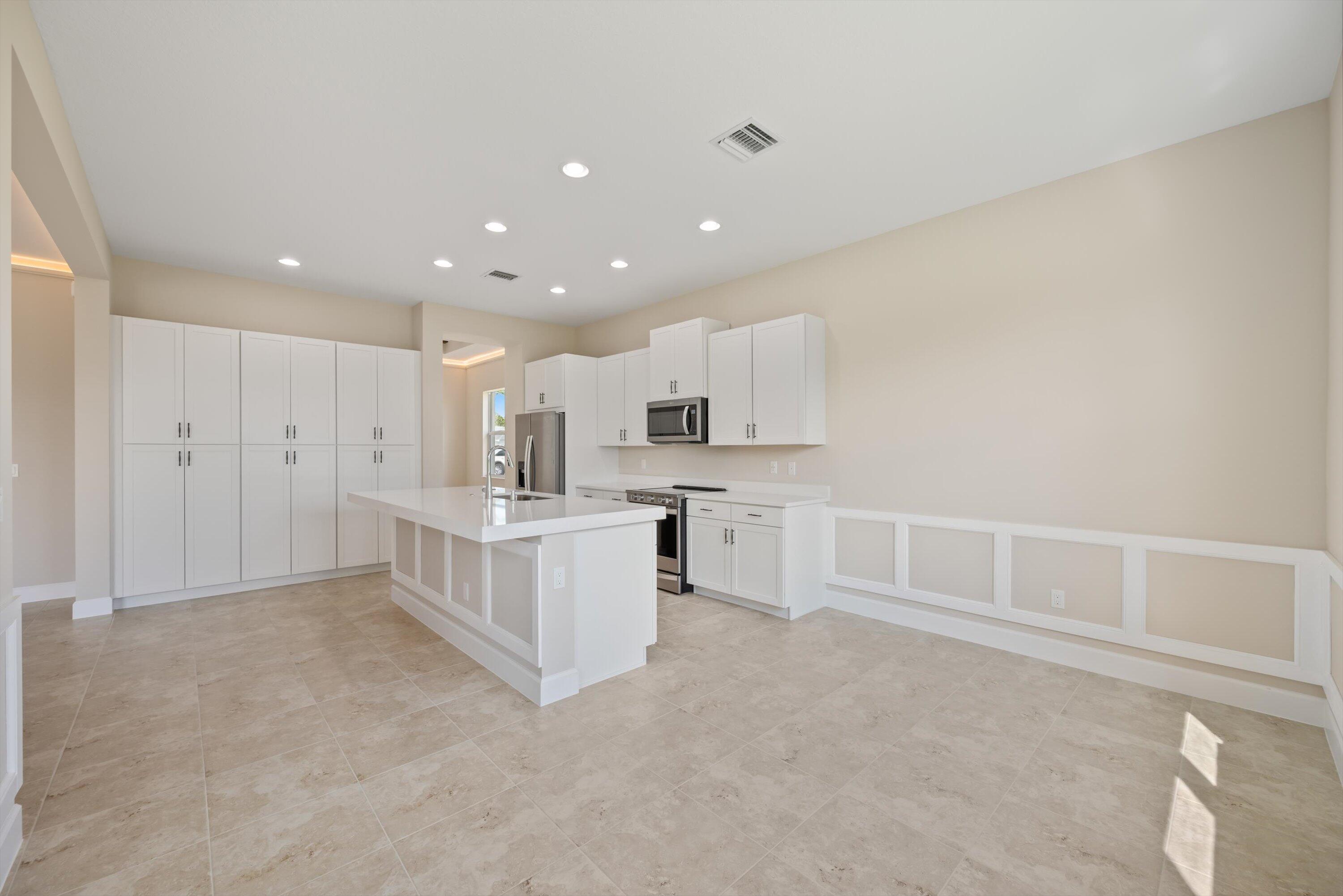 WOODLANDS OF WESTLAKE - Residential