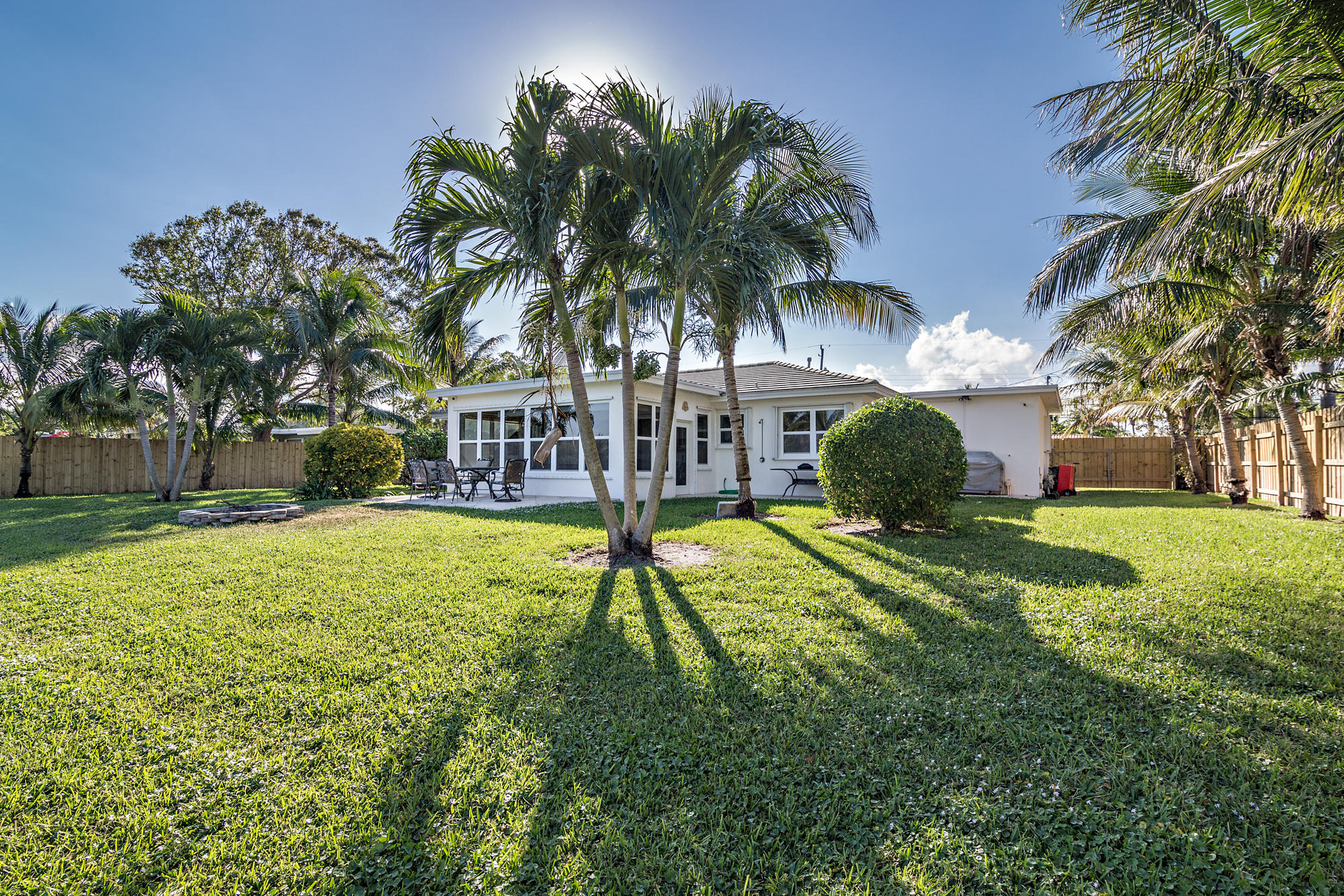 LAKE CLARKE ISLE - Residential