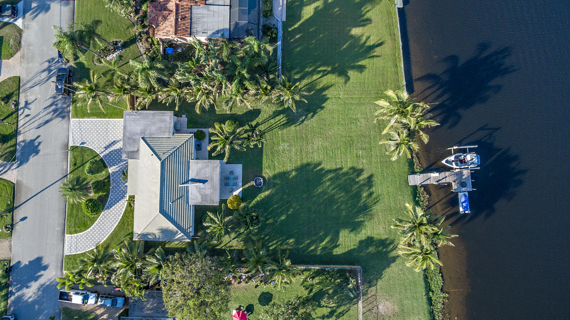 LAKE CLARKE ISLE - Residential