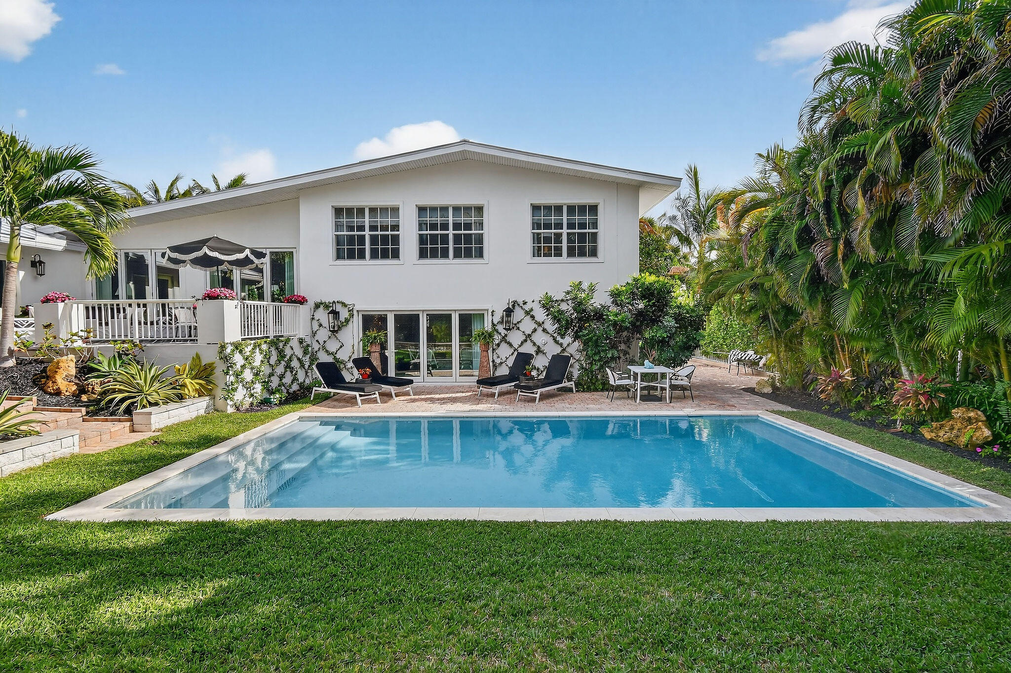 JUPITER INLET BEACH COLONY - Residential
