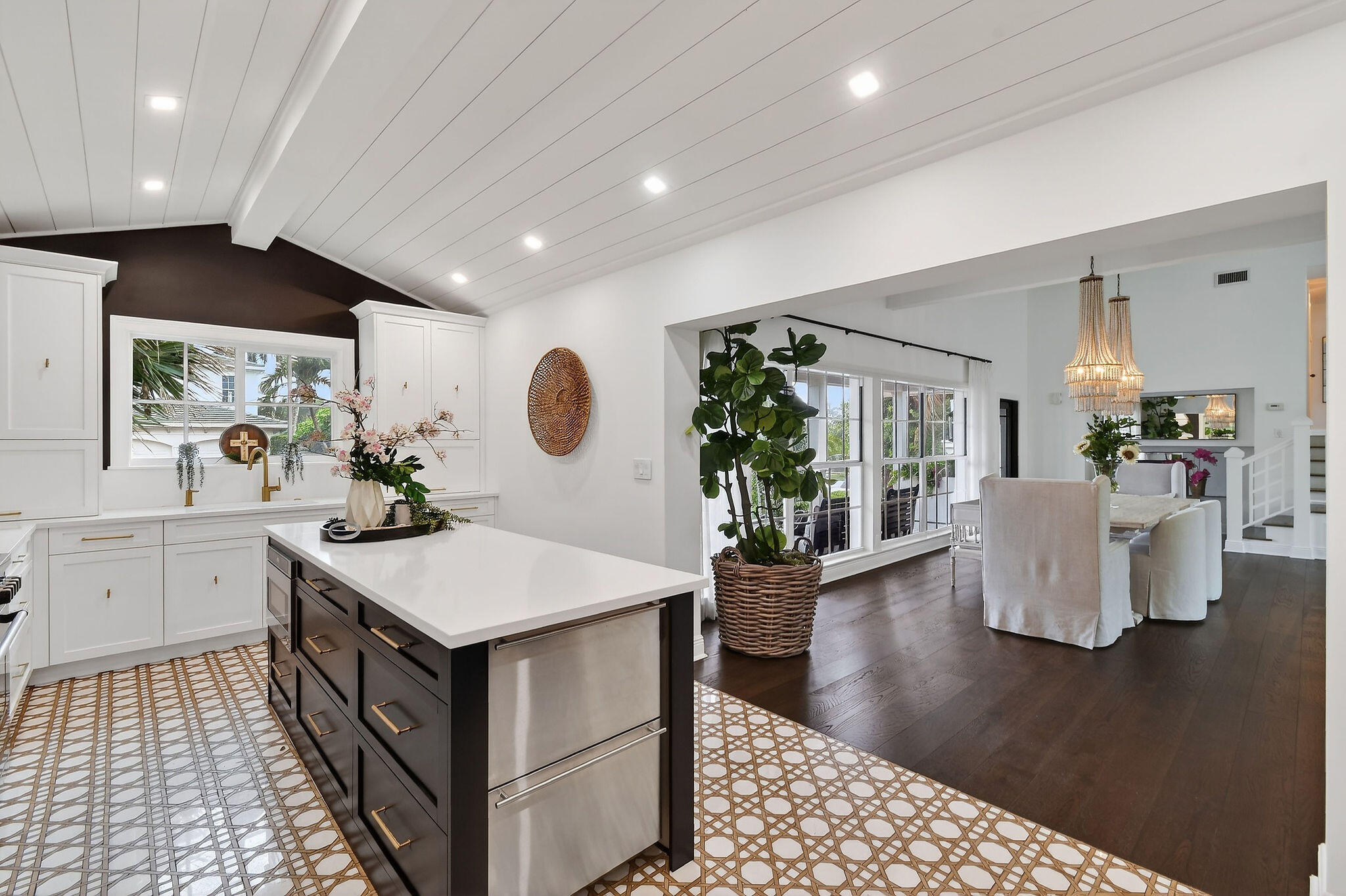 JUPITER INLET BEACH COLONY - Residential