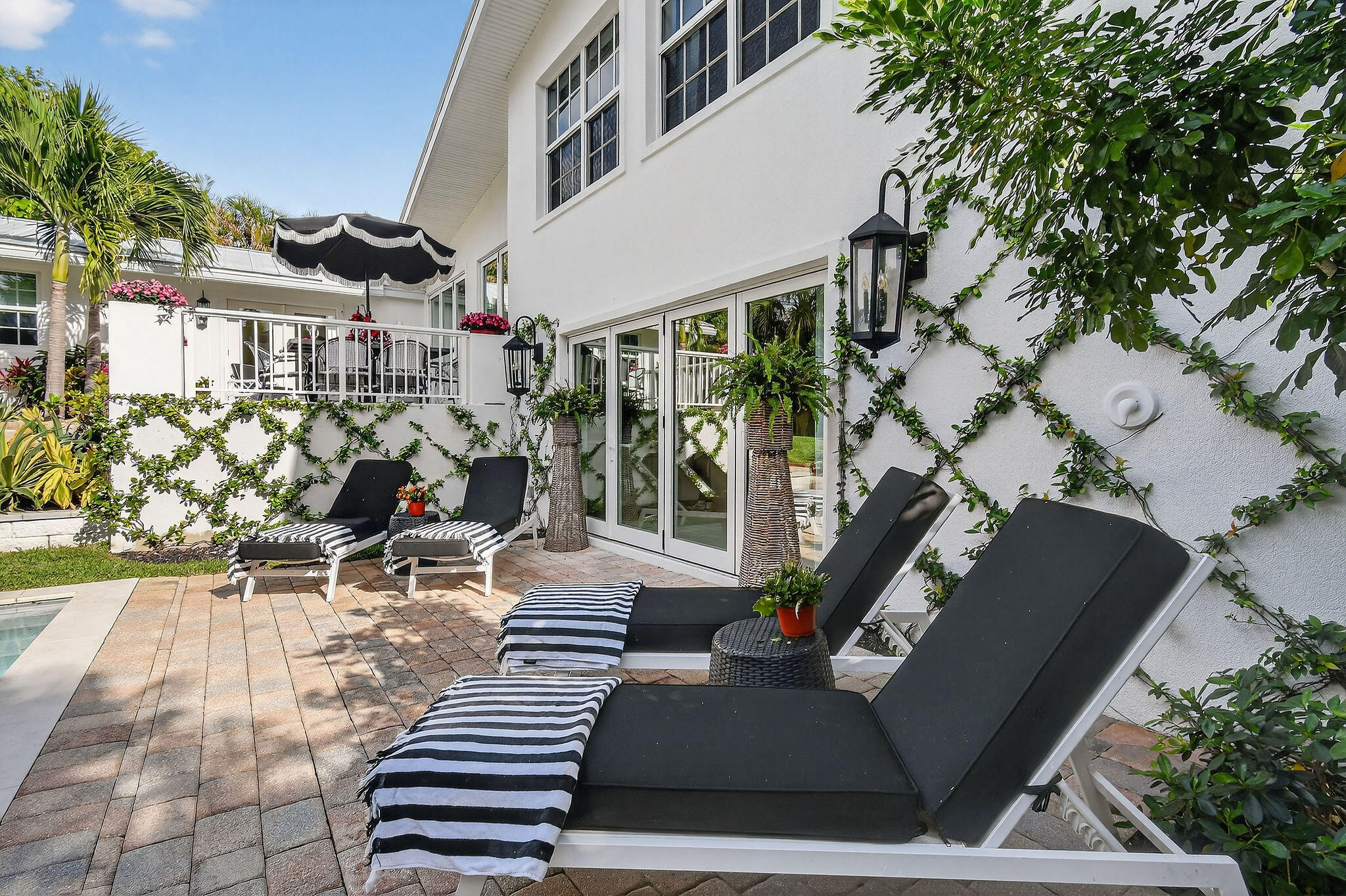 JUPITER INLET BEACH COLONY - Residential