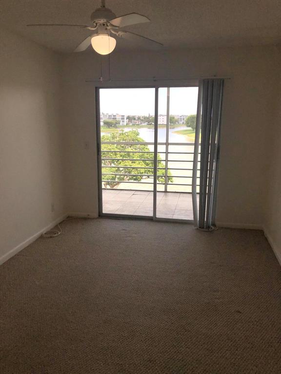 CENTURY VILLAGE / REXFORD - Residential