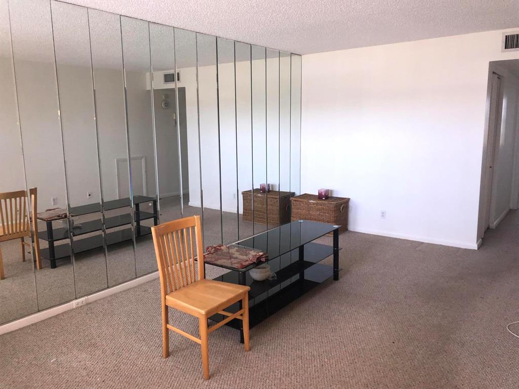 CENTURY VILLAGE / REXFORD - Residential