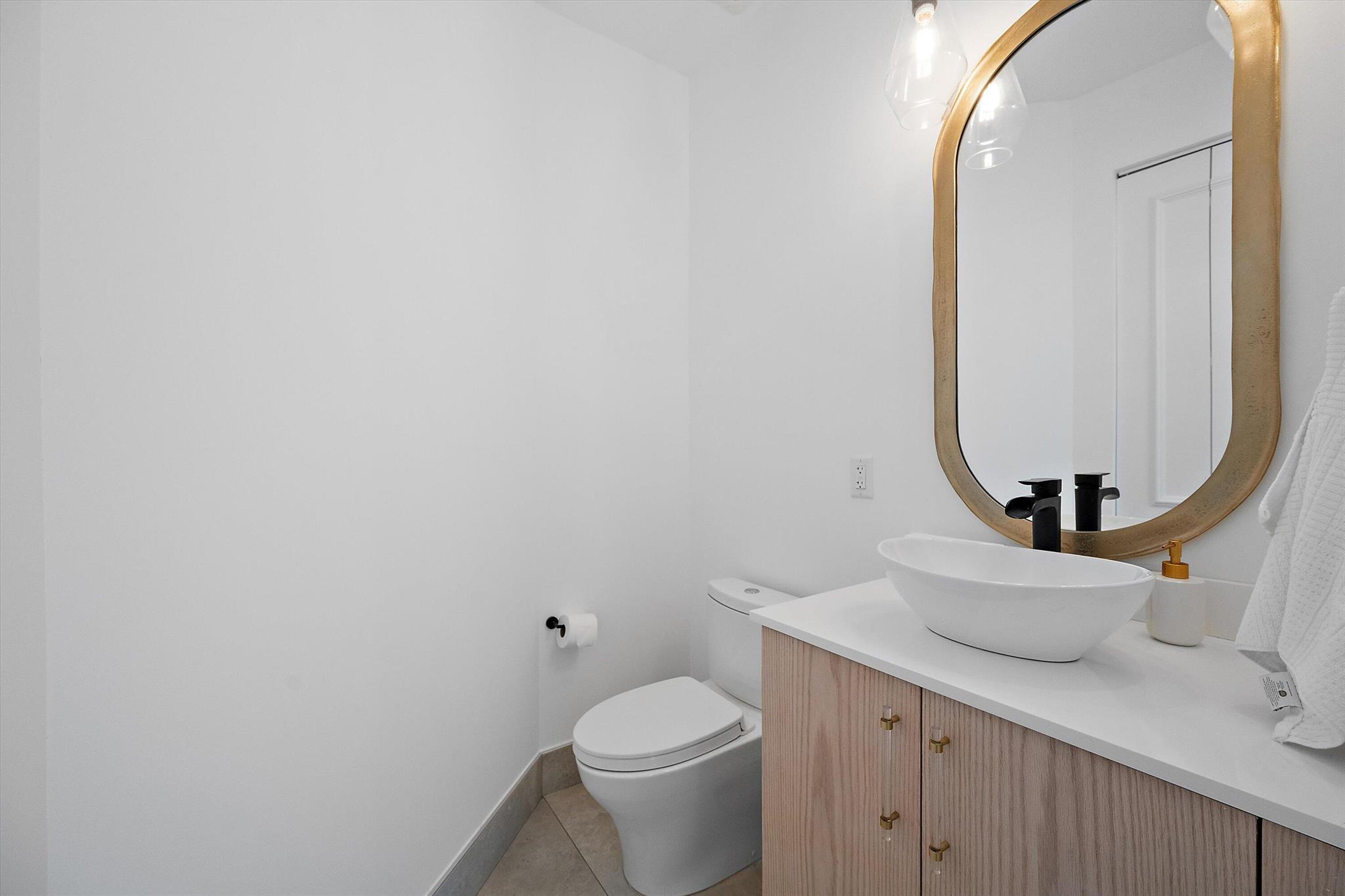 EAGLES LANDING OF P B POL - Residential Lease
