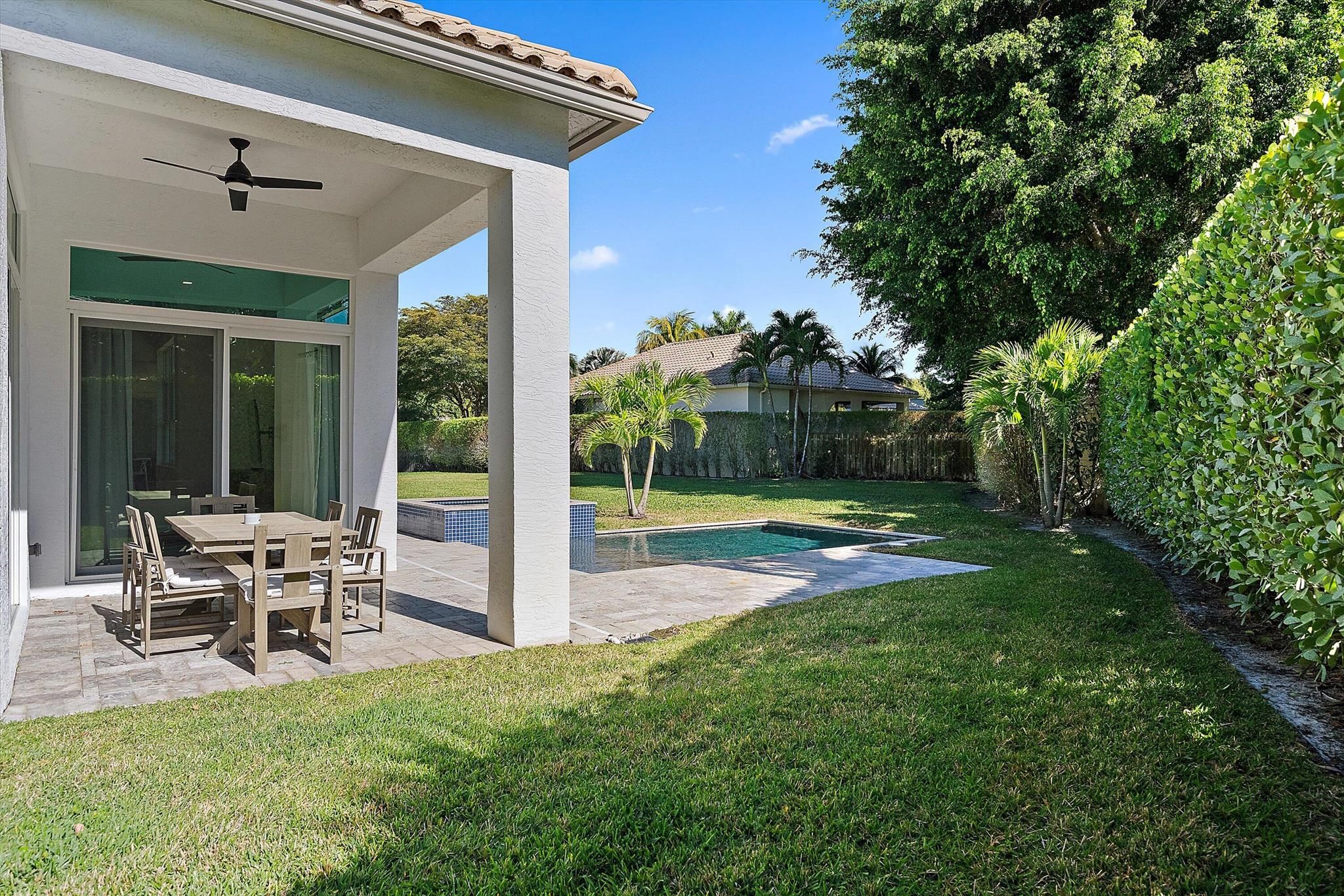 EAGLES LANDING OF P B POL - Residential Lease