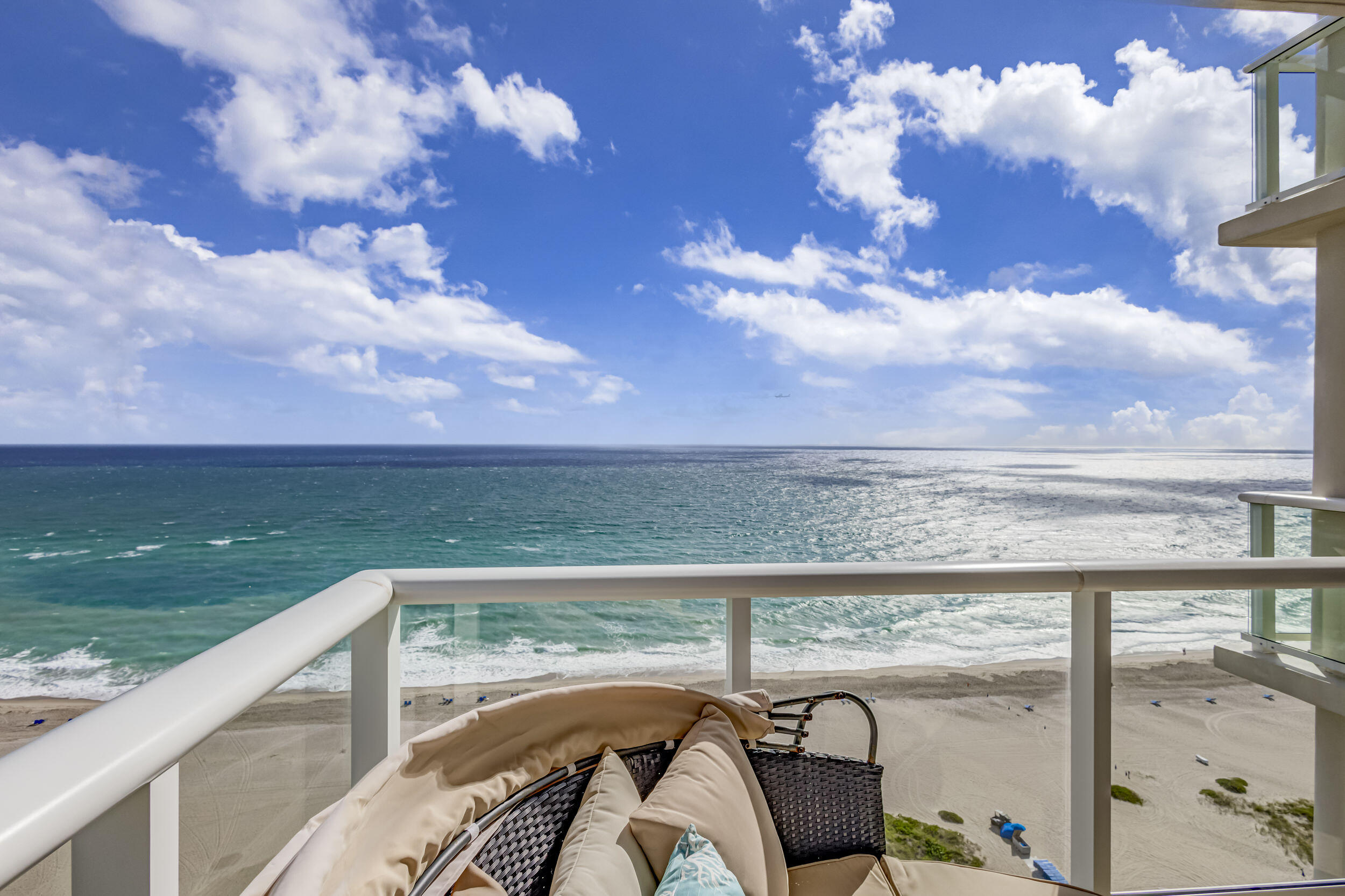 2700 NORTH OCEAN CONDO - Residential