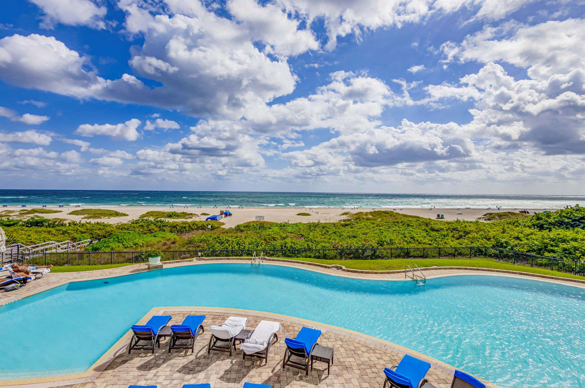 2700 NORTH OCEAN CONDO - Residential