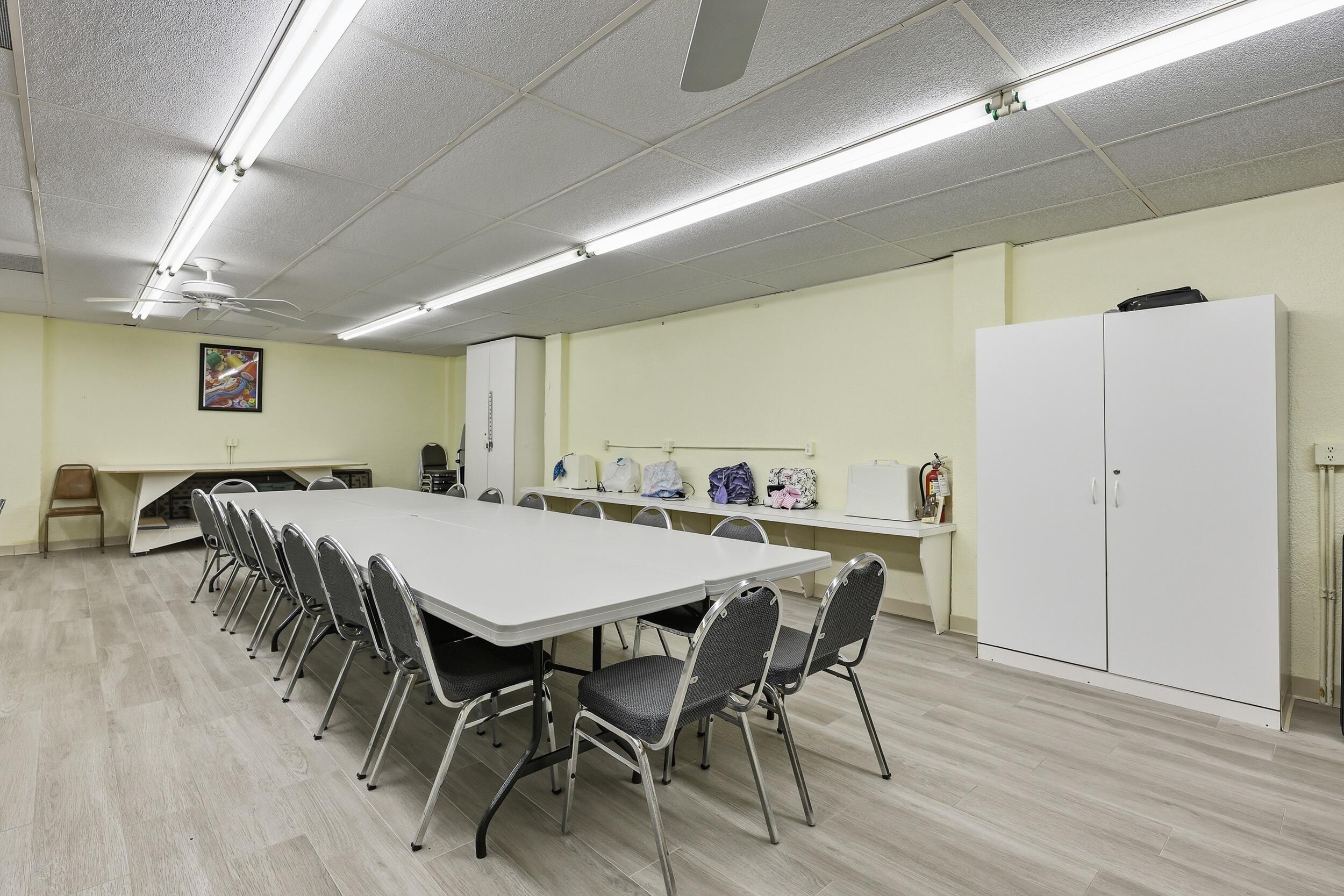 LITTLE CLUB CONDO - Residential