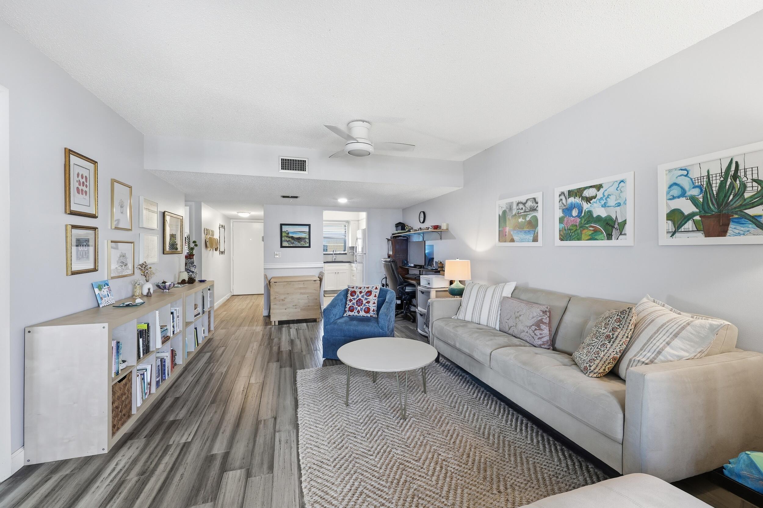 LITTLE CLUB CONDO - Residential