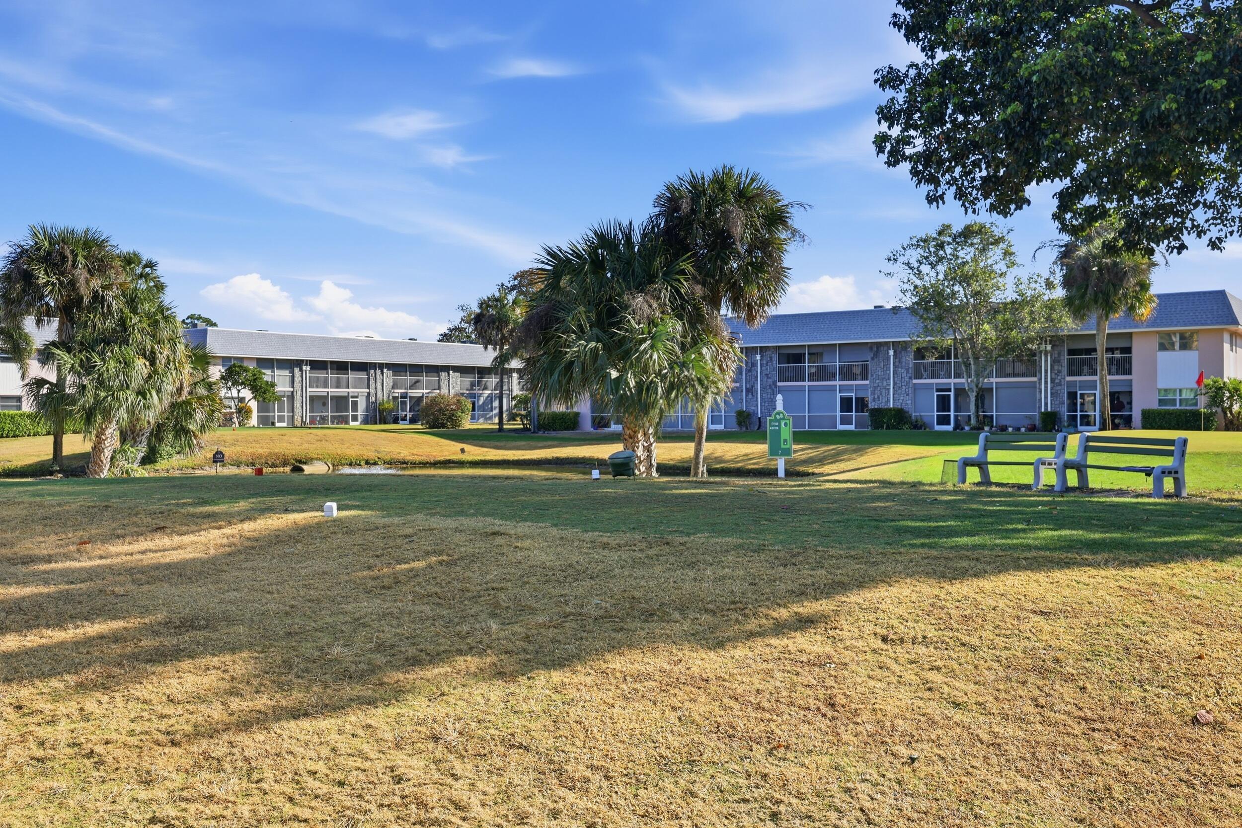 LITTLE CLUB CONDO - Residential