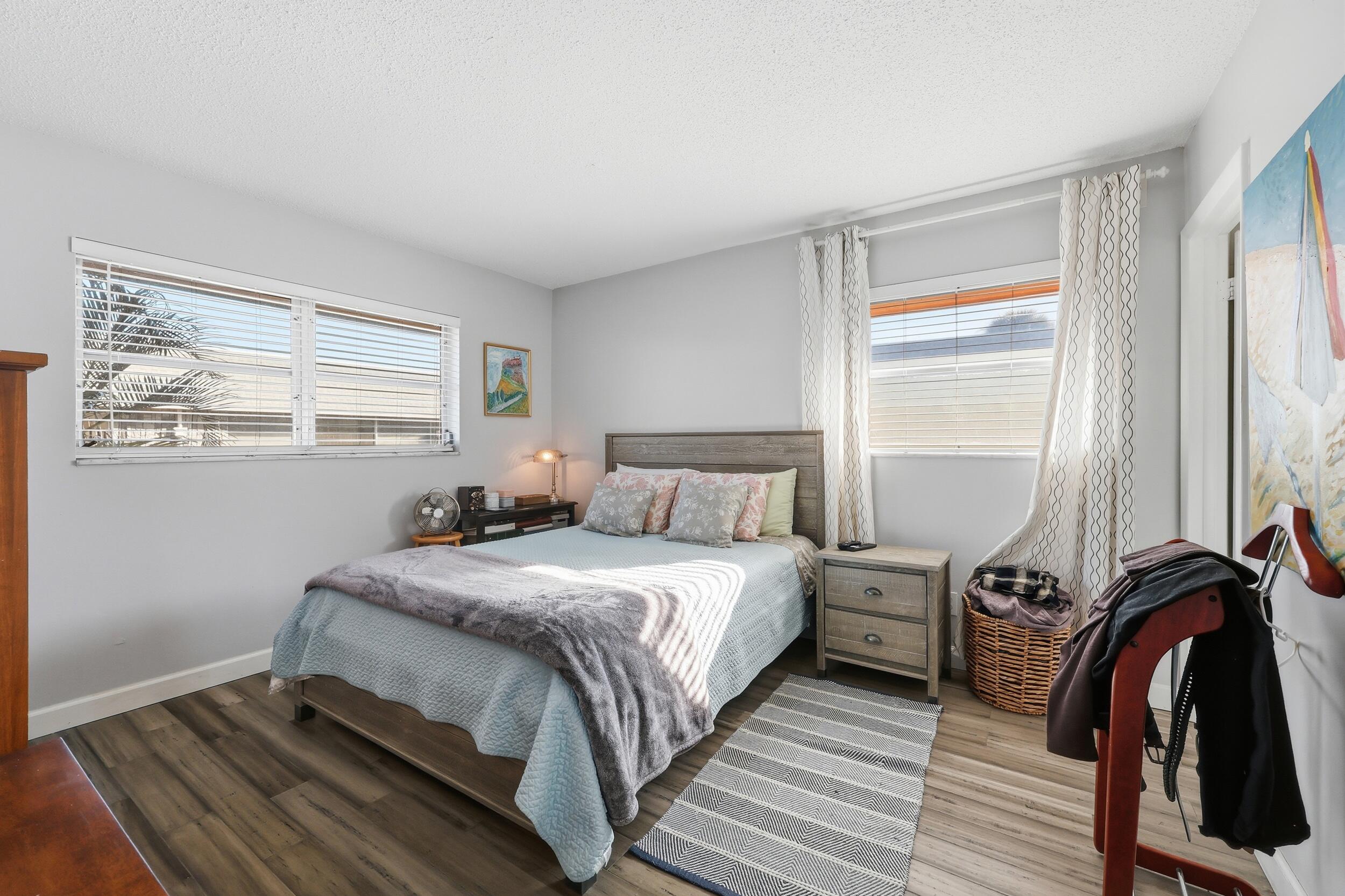 LITTLE CLUB CONDO - Residential