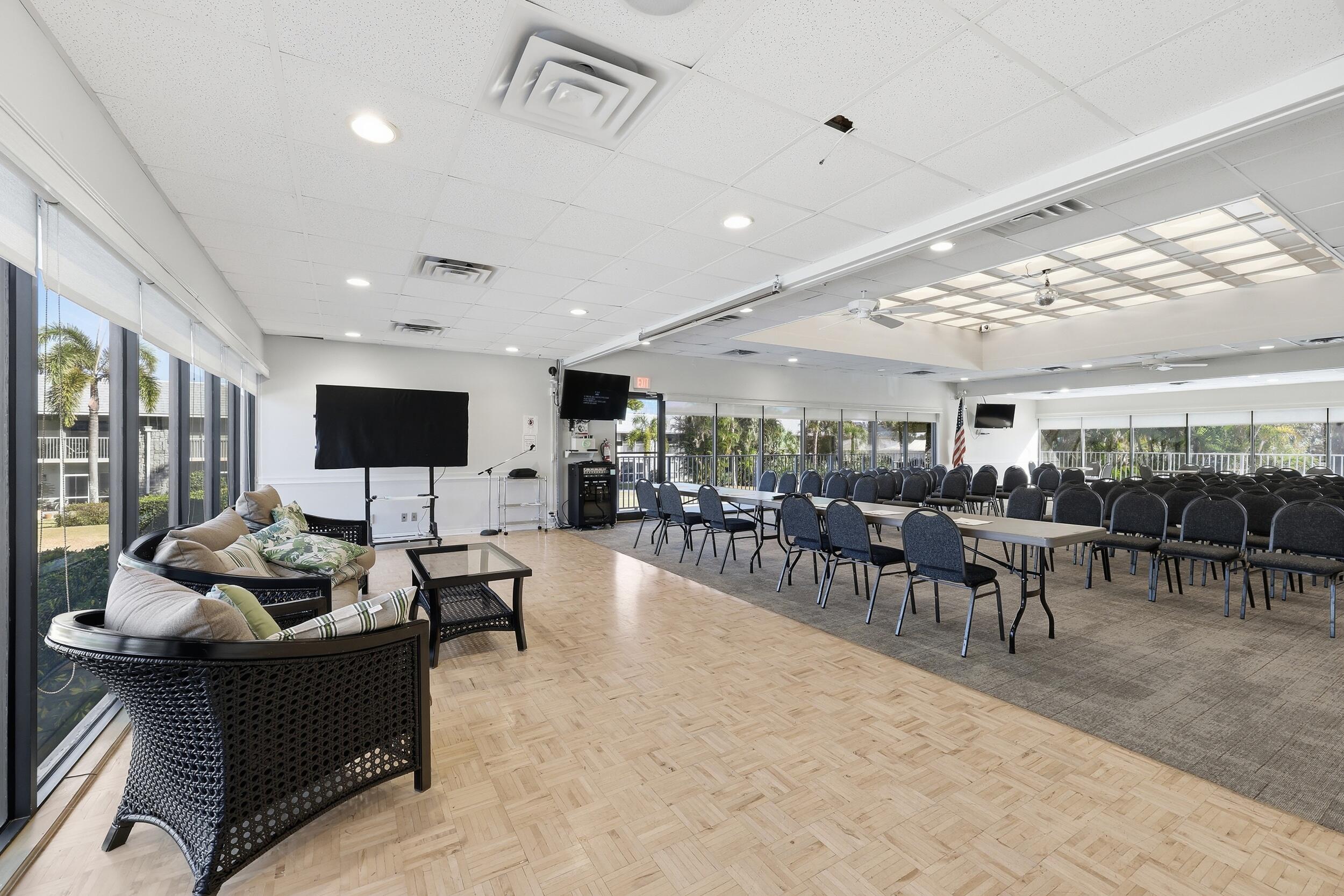 LITTLE CLUB CONDO - Residential