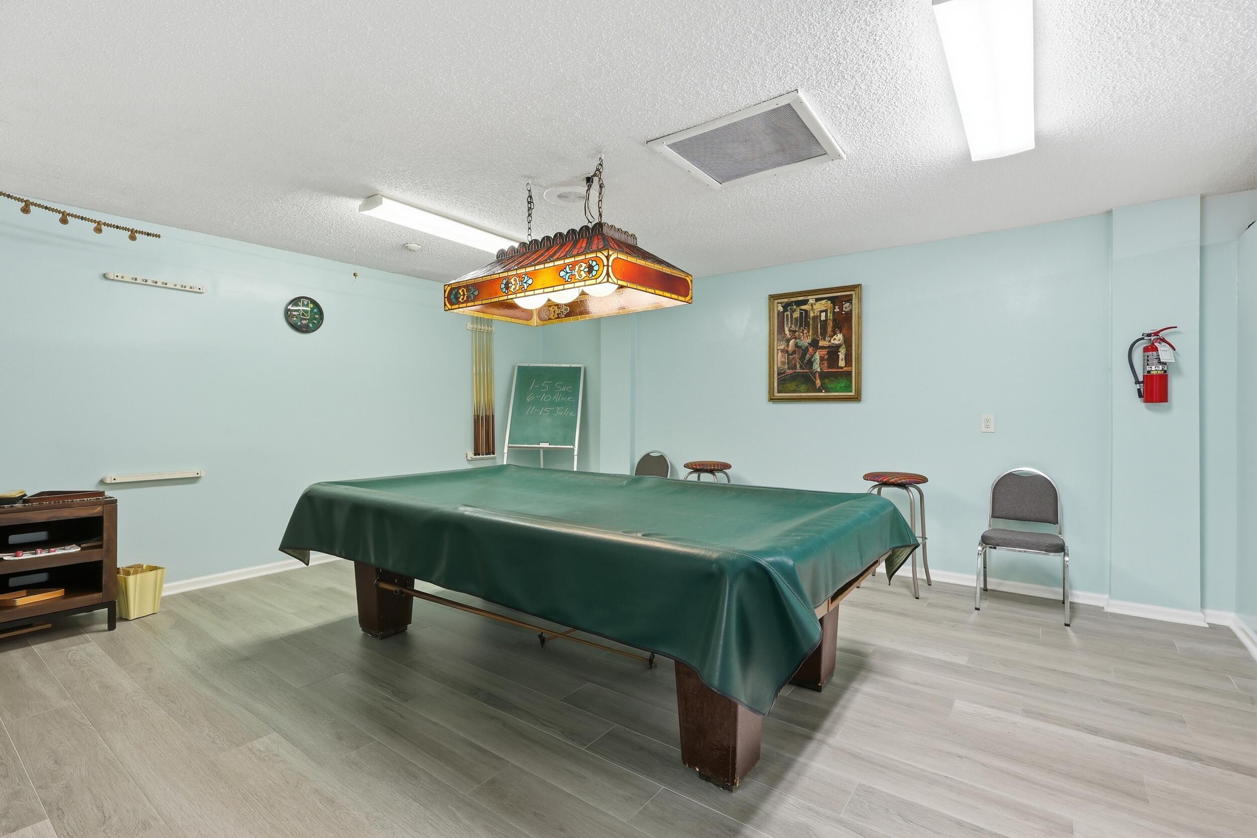 LITTLE CLUB CONDO - Residential