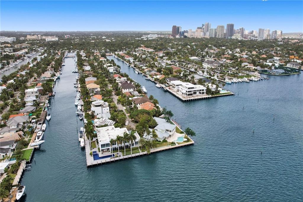 Lauderdale Harbors Sec A - Residential
