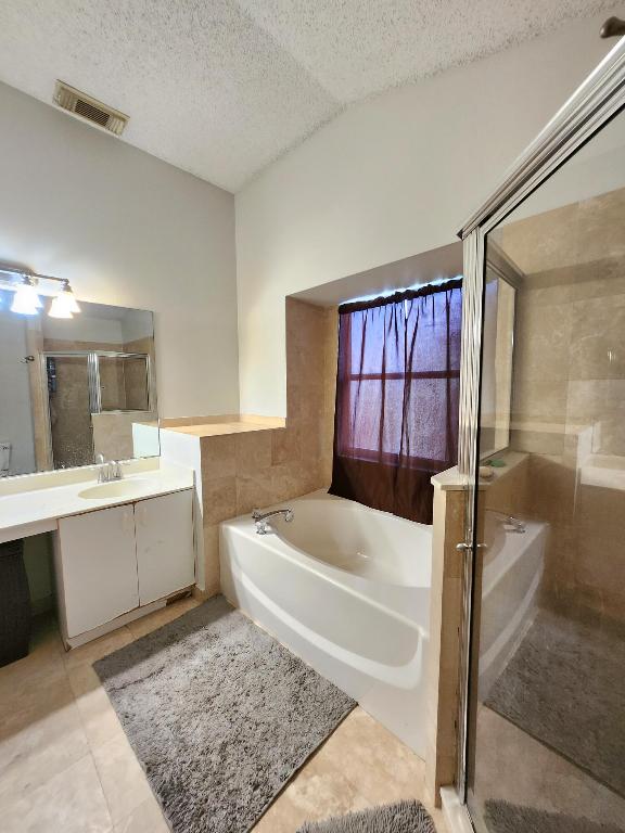 PORT ST LUCIE SECTION 27 - Residential