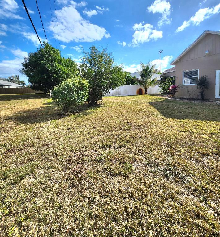 PORT ST LUCIE SECTION 27 - Residential
