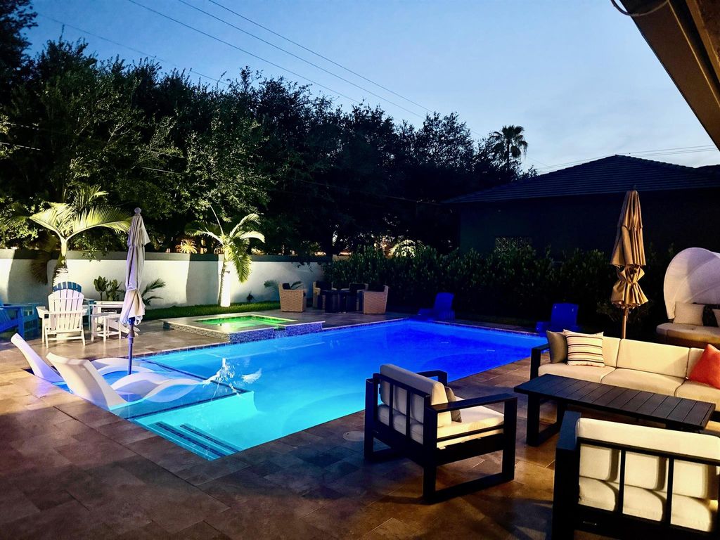 Photo of 3930 Sherwood Boulevard, Delray Beach, FL 33445 (MLS # R11106575)